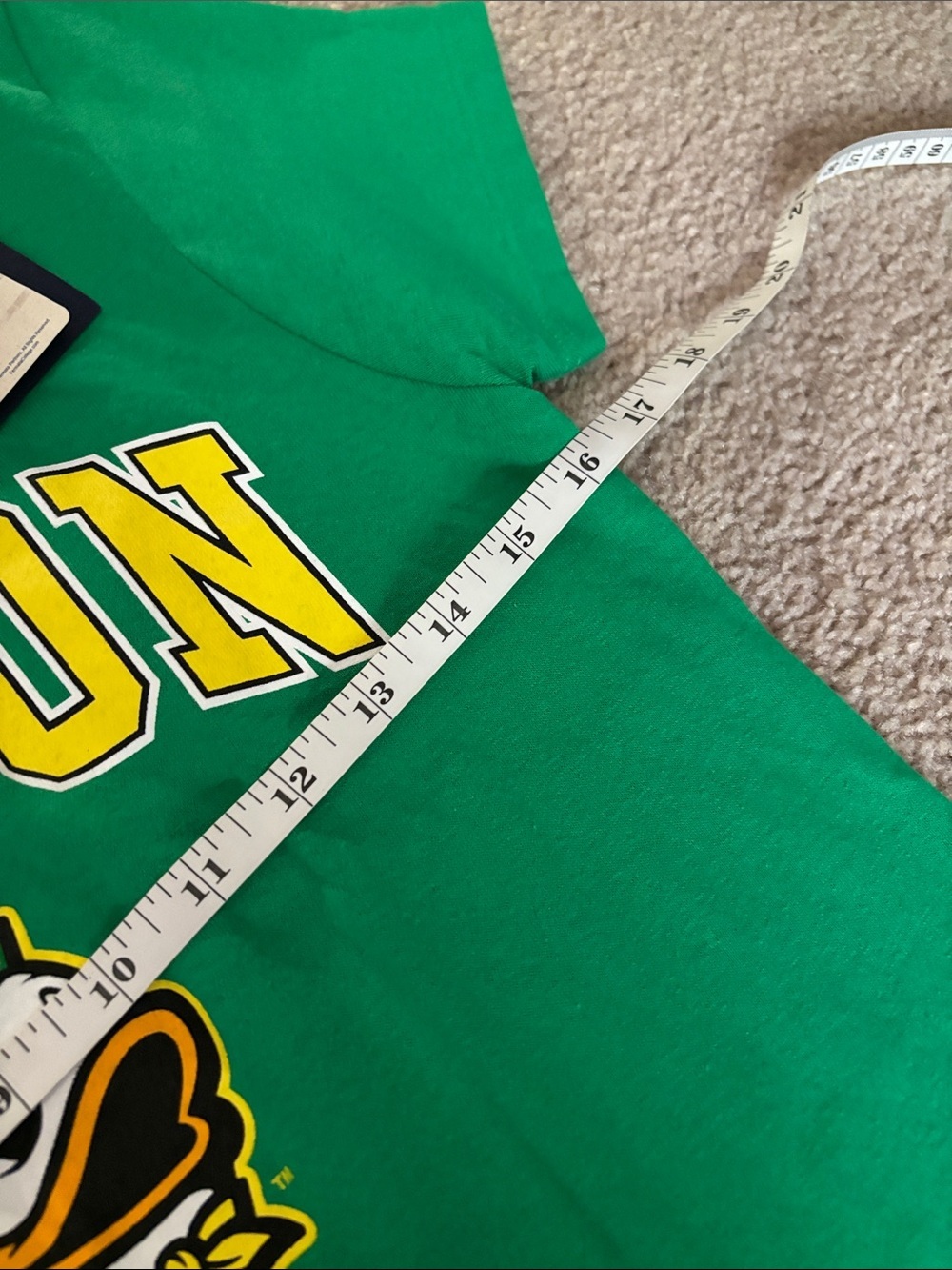 Fanatics Green Oregon Ducks Crewneck Tee with Duck Logo size small NWT - Picture 4 of 6